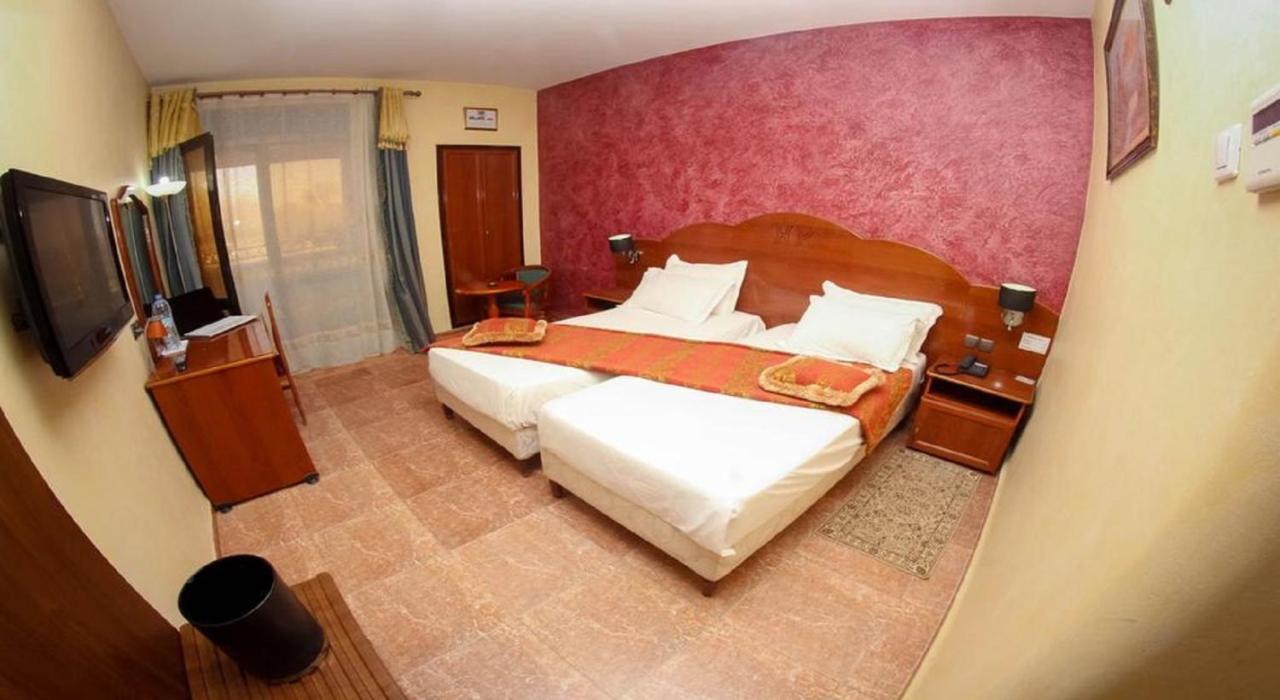 El Kenz Hotel Sétif Екстериор снимка